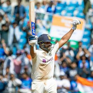 PHOTOS: India vs Australia, 1st Test, Day 2