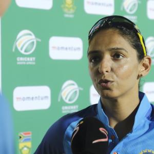 Skipper Harmanpreet lauds Shafali, Richa