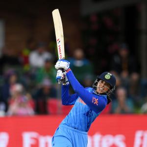 Women's T20 WC: Mandhana dazzles as India enter SF