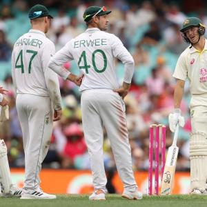 3rd Test: Aus reign on gloomy day one as SA frustrated