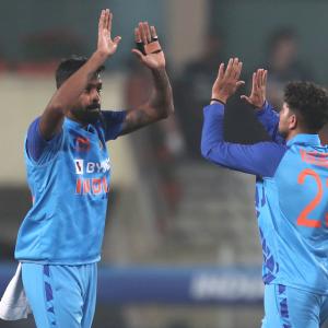 Ranchi wicket takes Hardik by surprise