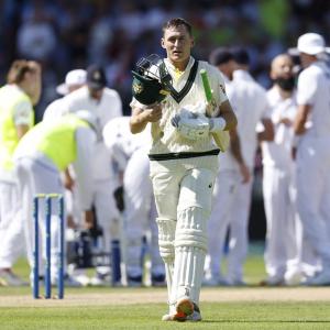 Australia's late resistance leaves England desperate