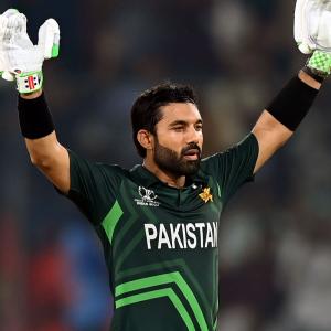 PIX: Pakistan chase down record score to beat SL