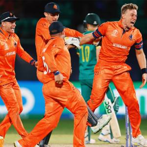 Another Upset! Spirited Dutch humble South Africa