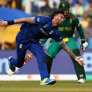 England's Topley out of World Cup with injury