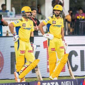 Trying to find batting combination that does well for us: Fleming