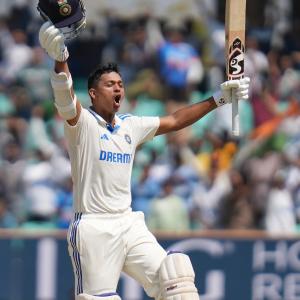 3rd Test PHOTOS: Jaiswal puts India in command