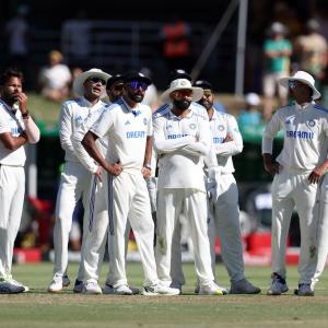 IND vs SA: Records tumble on chaotic Day One