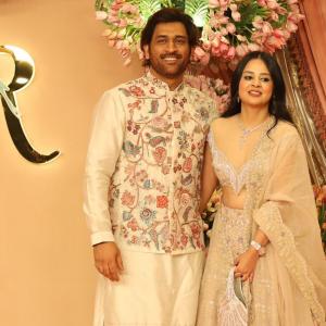 PIX: Dhoni, SKY, Hardik rock Ambani sangeet