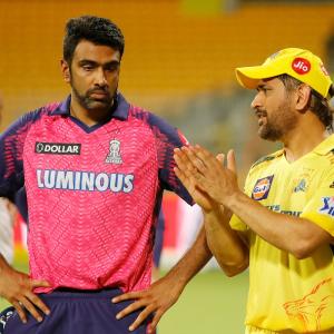 'Funky' advice: How Dhoni shaped Ashwin's bowling