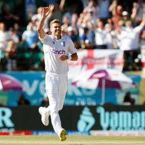 Anderson first pace bowler to take 700 Test wickets