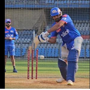 SEE: Rohit exhibits superb strokeplay in MI nets
