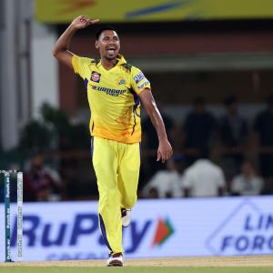 IPL 2024: CSK vs RCB: The Best Bowlers!