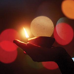 10 ways to celebrate a green Diwali this year