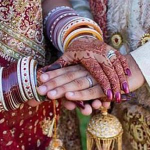 The right time to tie the knot? Here is Young India's take!