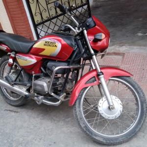 hero honda splendor red colour