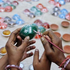 Diwali gifts that make you feel better