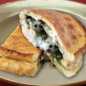 Recipe: How to make Spinach Calzone