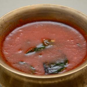 Navratri fasting recipe: How to make Tomato Saar