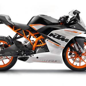 KTM RC 390 Review  Track test with Rennie  MCNews
