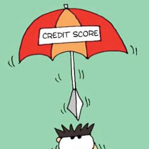 5 myths you must know about your credit score