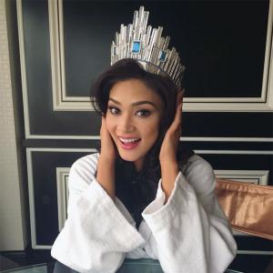 Miss Universe Pia Wurtzbach won't share her crown