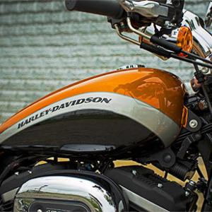 In Pics: Harley-Davidson Sportster 1200 Custom
