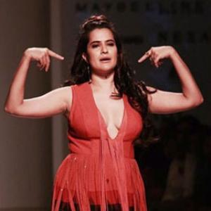 Must See: Sona Mohapatra walked like she owned it!