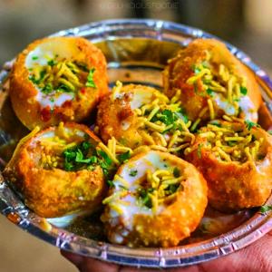 Romancing street food in India