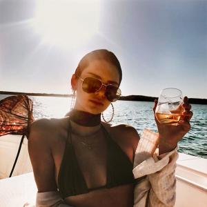 Kendall, Bella's glamorous vacation will make you jealous