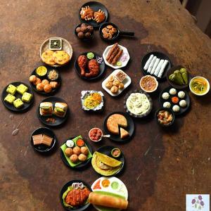 Drool! These food miniatures will brighten your day