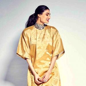 Bhumi looks SENSATIONAL in a metallic sari