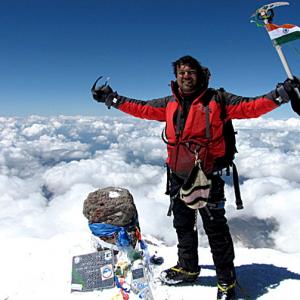 MUST SEE: Satyarup Siddhanta's world record!