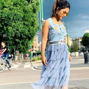 Hina Khan gives us major summer fashion goals