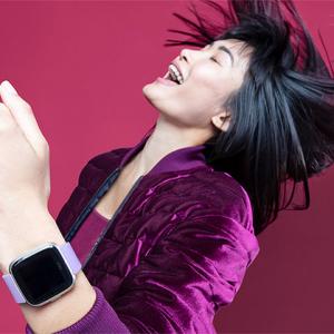Smartwatch review: Fitbit Versa Lite vs Lenovo Ego