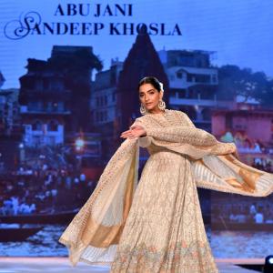 Sonam shows off her Kathak moves on the ramp