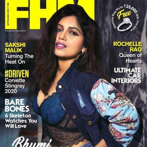 Blazing HOT! Bhumi slays in a lacy bralette