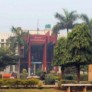 Jamia Milia Islamia among top 10 universities in India