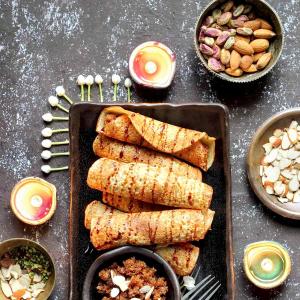 Diwali recipes: Dry Fruit Laddoo and Patishapta