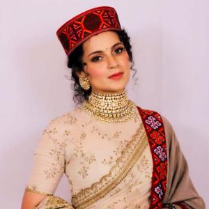 Kangana or Sonam: Who wore the Sabyasachi sari better?