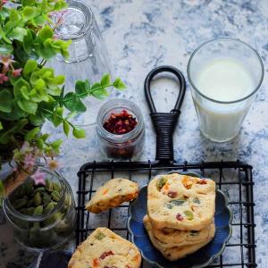 Recipe: Bakery-Style Karachi Biscuits
