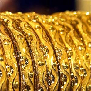 Why gold prices are rising