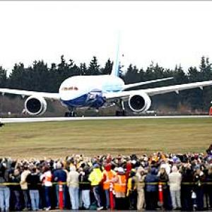 Air India to get 1st Boeing Dreamliner in 2011