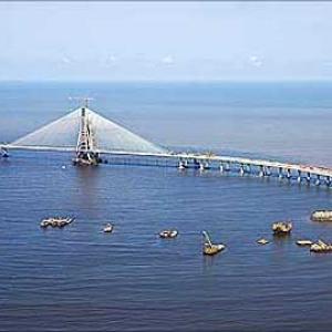 Fun facts about the Bandra-Worli sea link