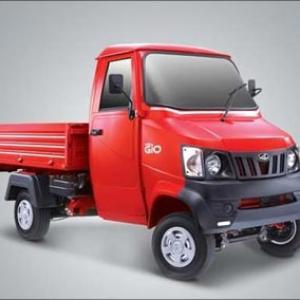 Mahindra launches compact truck @ Rs 1.65 lakh