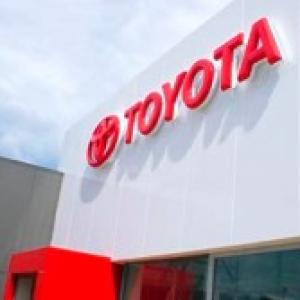 Toyota to hire 2,000 in India