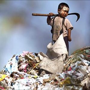 Photos: 215 million children work as labourers!