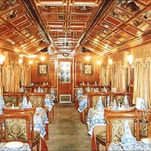 The World's Top 25 Luxury Trains – Society of International Railway  Travelers