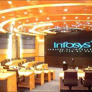 Probe Infy for 'flouting visa norms': US lawmaker
