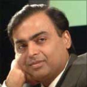 RIL Q1 profit up by 32% at Rs 4,851 crore